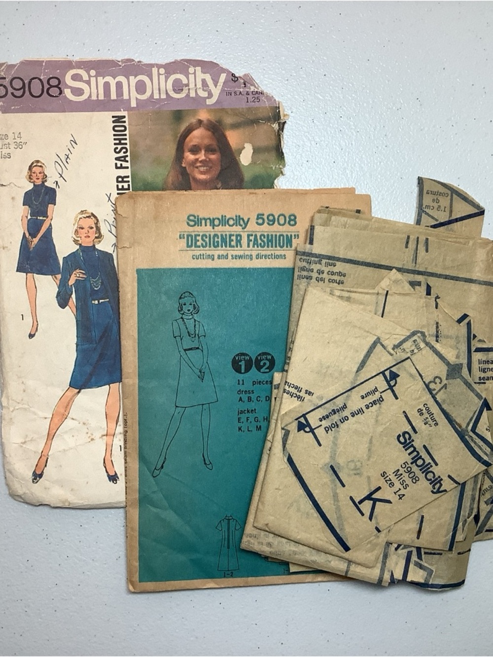 Simplicity 5908 Sewing Pattern - Picture 2 of 4
